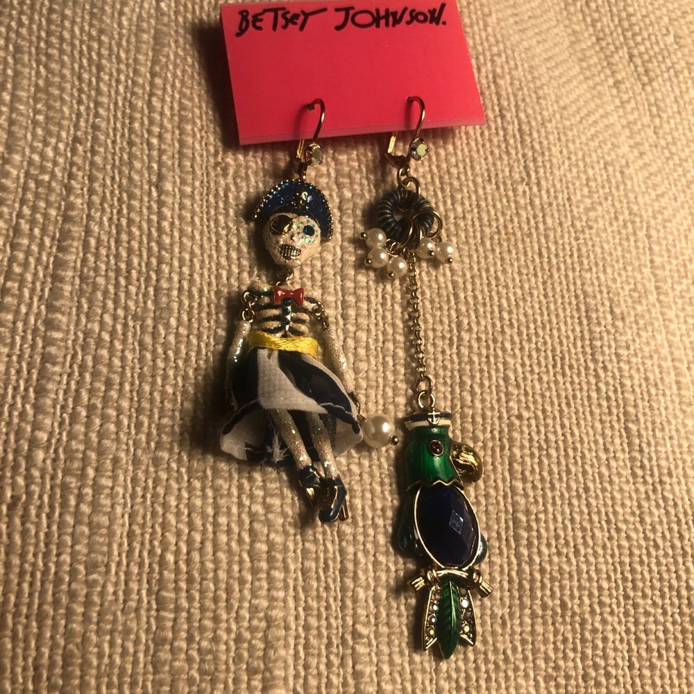 Betsey Johnson Pretty In Punk Pirate and Parrot Earrings .